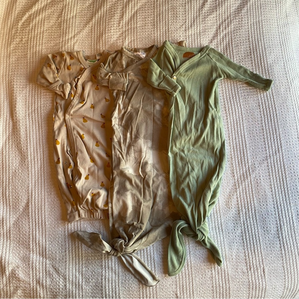 Bundle of 3 neutral sleep gowns